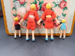 dollhouse family red bk